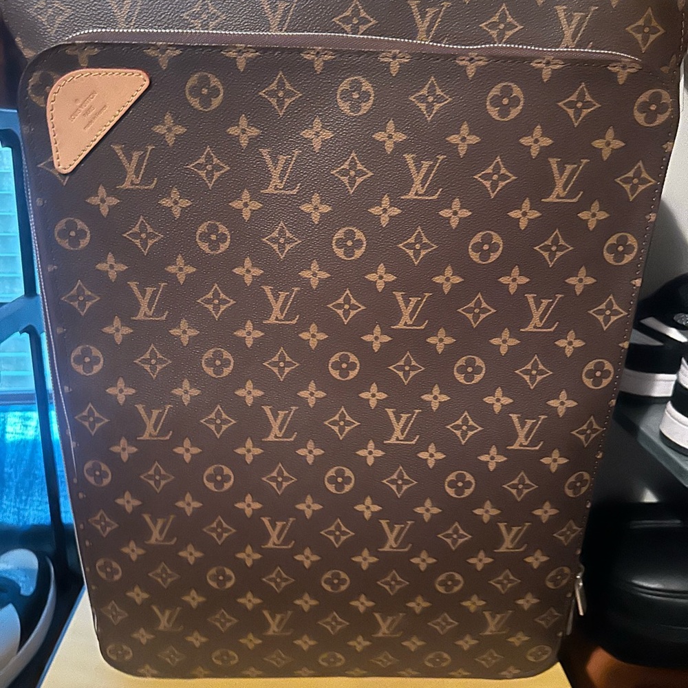 Louis Vuitton Brown Monogram Men's Bag